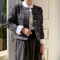 여자 하객룩 트위드 진주버튼 노카라 상견례 자켓
