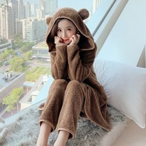 귀여운 곰돌이 모양의 플러시 벨벳 입는 망토 담요
