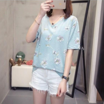 베러댓걸 5568-2 예쁜 꽃나염 브이넥 반팔티