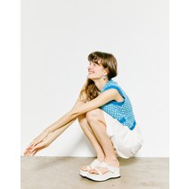 [레아나] 화이트 양가죽 플랫폼 슬리퍼 (굽높이 : 6 cm/볼넓이 : 9 cm) VKSO2E473OW