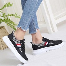 아크라 푹신 여성 발편한 스니커즈 운동화 캐주얼 정장에 어울리는 여자운동화스니커즈