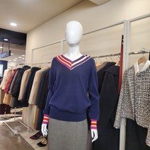 블루페페 중앙로 브이넥 줄선 티셔츠 224KSK901