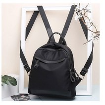 외출 데일리 직장인 30대 스타일 블랙 40대 가벼운 여행 백팩 여자 심플