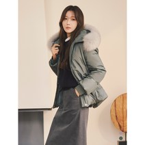올리비아로렌 비비올리비아 신상품 이지아컬렉션 소매셔링 포인트 다운 점퍼 VVCKDYWA261