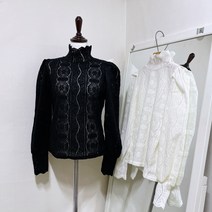 러블리 레이스 티셔츠 2co 데일리룩 데이트룩 도톰한 블라우스 결혼식 하객룩 페미닌 직장인 출근룩
