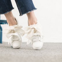 러블리 리본장식 포인트 통굽 스니커즈 RJ-y913