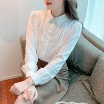 스타일리시한 여성 봄옷 통근 코디 패션 한범 셔츠녀