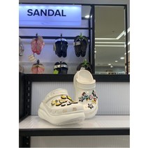 크록스 W몰 크록스 클래식 크러쉬 클로그 3가지컬러(207521)
