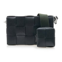 리본즈 보테가베네타 BottegaVeneta 남성 크로스백 33144602 (P002822309)