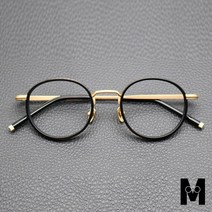 레트로풍의 깔끔한 원형 안경테