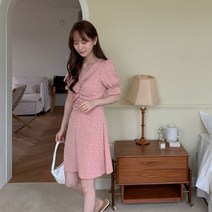 브이와이 여자 프릴 스트랩 꽃무늬 소개팅룩 미니원피스