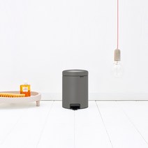 brabantia Brabantia 발로 작동하는 가벼운 럭셔리 5L 쓰레기통 뚜껑이 있는 현대적인 간단한 소형 가정용 쓰레기통, 5L 미네랄 그레이