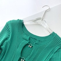 요즘유행 제니 리사 지수 인스타 사복 패션 옷 가디건 아이돌룩