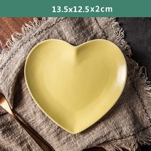 유럽 단단한 심장 모양 세라믹 접시 연인의 도자기 저녁 식사 접시 미끄럼 방지 스테이크 과일 트레이 샐러드 견과류 스낵 식기, 옐로우 S
