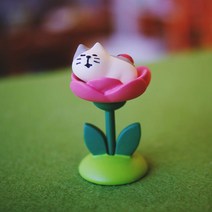 꽃속의 고양이 인형 데꼴 장식 소품 인테리어 피규어 귀여운 카페 꾸미기 집