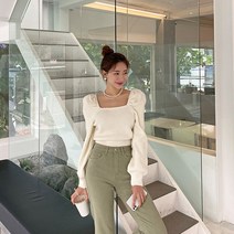 빈스홀릭 로제 스퀘어 퍼프 니트