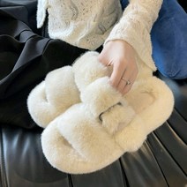 발편한 키높이 인조 퍼 겨울 5.5cm 슬리퍼