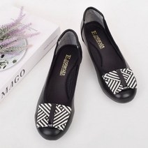 [숙대공장] 여성 사각 패턴 베이직 플랫 단화