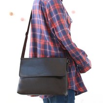 레더 가죽메신저백 똑딱이플랩 남자크로스가방 대학생 남성