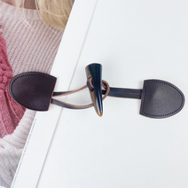 천연소가죽) 뿔 떡볶이단추 토글단추 코트단추, 브라운