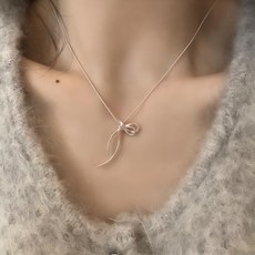 비아워게스트 여성용 데일리 발레코어 반 리본 실버 목걸이