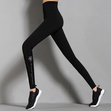 b0c30818-7012-4f32-a5d7-eb6059aeab65.jpg