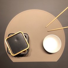 갓라이프 북유럽 방수 실리콘 테이블 매트 2p, 초코브라운, 38 x 33 cm