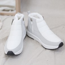 쓰리투에이티부츠