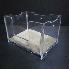 金雲高方鵪鶉沙浴缸, 1個