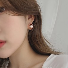 초콜리트쥬얼리 피스타치오 볼륨 볼 링귀걸이 19mm