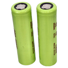 華志 18650 鋰充電池 Set 2, 3.7V 鋰離子充電式電池，2600mAh，台灣製造, 2個, 1組