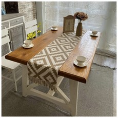 넓은테이블러너