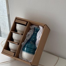 Quiet Star 飲料瓶套組, 1套, 玻璃瓶 + 燒酒杯 3p