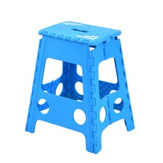 플라스틱긴의자