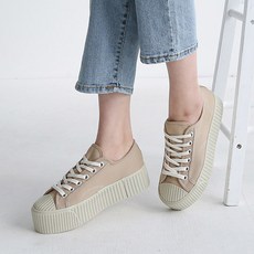 여성용 인코비 스니커즈