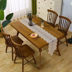 테이블러너레이스