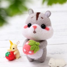 ARTJOY 羊毛氈動物娃娃DIY組, 1組, 粉紅草莓倉鼠款