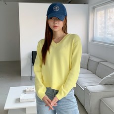 VAN AKE 女款下擺開衩直線刺繡針織毛衣