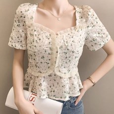 루나걸 시누엘 스퀘어넥 블라우스 L24SMBL031407