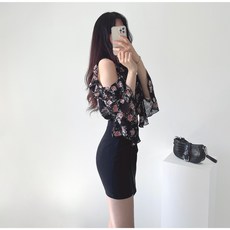 홀터넥블라우스