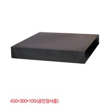 95d60ce286e08c95903c1e1ac42b1e00e82e422a59bd8f377f3defc5f1fd.jpg
