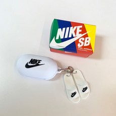 바이스터닝 (2 color) 신상 SB박스 나이키 갤럭시버즈 케이스 + 슬리퍼 키링(박스포함), 화이트, 키링+케이스