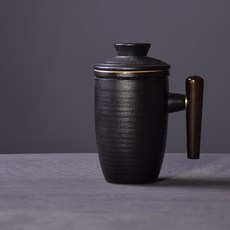 ab03aa536f02e7c20d4cb66b9b26010a3bb92c8acada5139c6d684f0262c.jpg