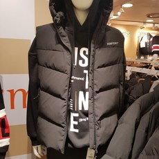 1c67c0d873d5ce1b8c503c6c728104381016afe7e41b88d6b2108070b557.jpg