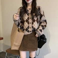 75b8a9fd16ad79a8b791105701d5fe1a7e83b7bb612526469c92be2fef53.jpg