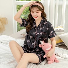 헤브아이유 반바지투피스 잠옷 쿨 반소매 룩 얇은 공단원 섹시 큐트 실내복 홈웨어