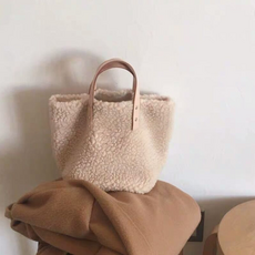 양털 미니 토트백 겨울 데일리백