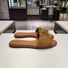 토리버치이네스슬라이드