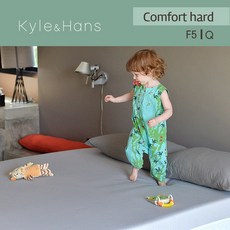 9597dc7a1cd05ee735e9dce85a4352d8f9d6c03d9d19d14138083d7e54bd.jpg
