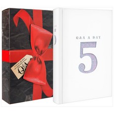 5년 후 나에게 Q&A a day (2021 메모리아 화이트 Gift Edition)
